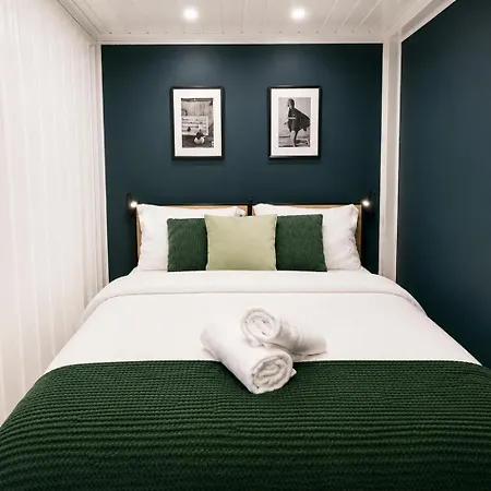 L&o Apartment *